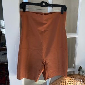 Skims high waisted mid thigh short